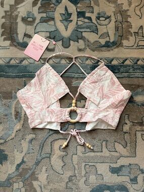 🆕 Hello Molly It’s Island Time Crop Top